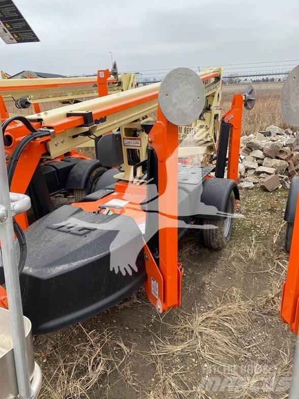 JLG T350 Platforme aeriene montate pe remorca