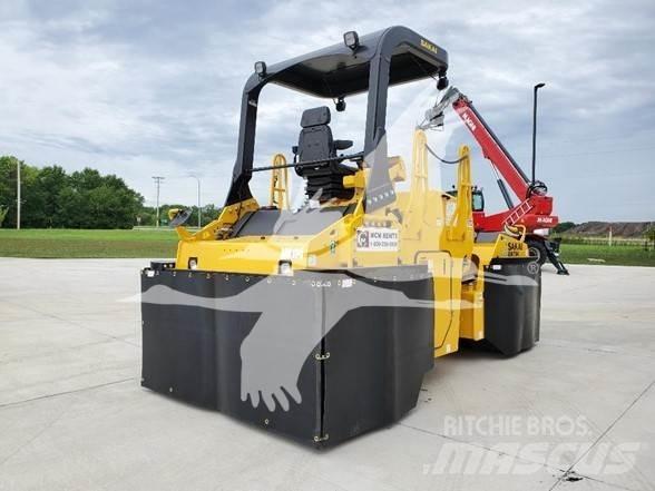 Sakai GW754 Cilindri compactori cu roti
