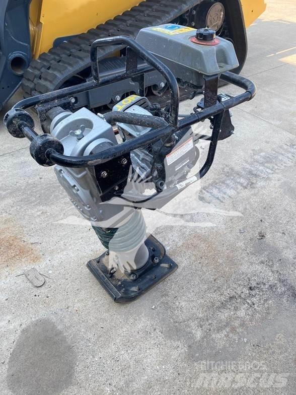 Sakai RS65 Cilindri compactori tractabili cu vibratii