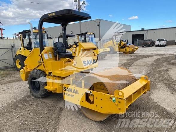 Sakai SV204D Compactoare monocilindrice