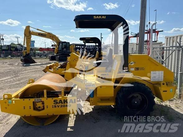 Sakai SV204D Compactoare monocilindrice
