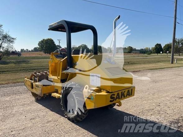 Sakai SV204T Compactoare monocilindrice