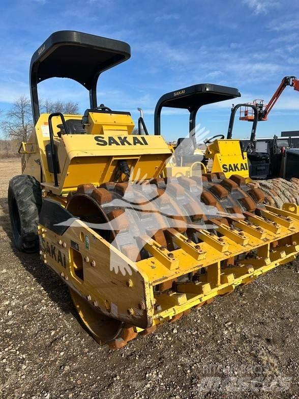 Sakai SV414T Compactoare monocilindrice