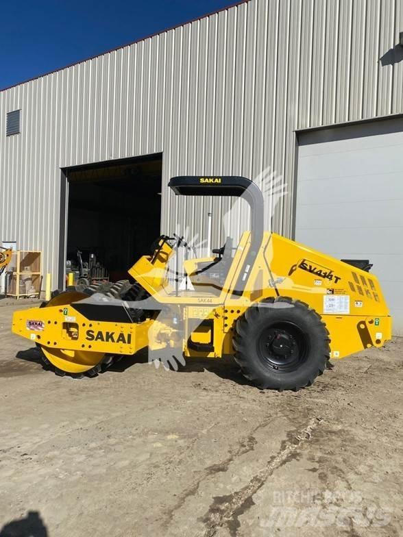 Sakai SV414T Compactoare monocilindrice