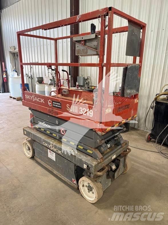 SkyJack SJ3219 Platforme foarfeca