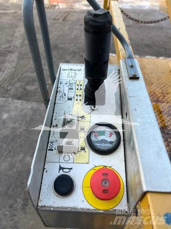 SkyJack SJ3219 Platforme foarfeca