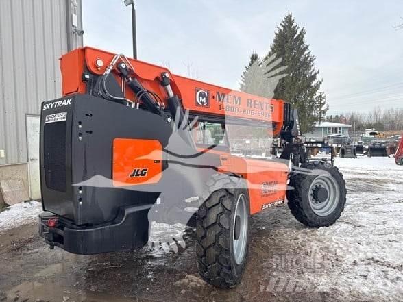 SkyTrak 8042 Stivuitoare telescopice