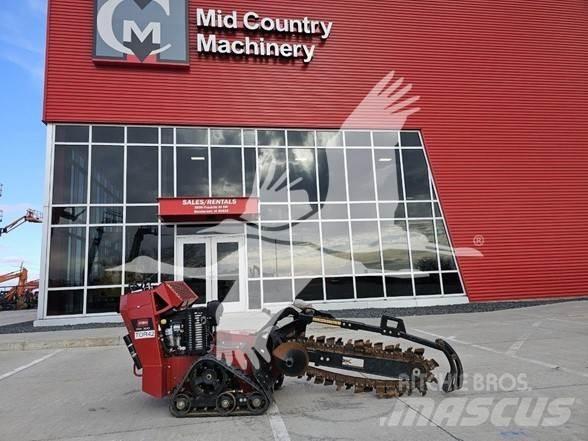 Toro TRX300 Excavatoare de santuri