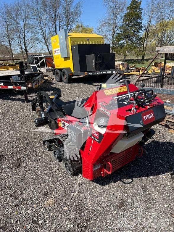 Toro TRX300 Excavatoare de santuri