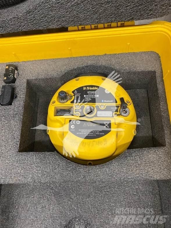 Trimble SPS881 Utilaje construcții - Altele