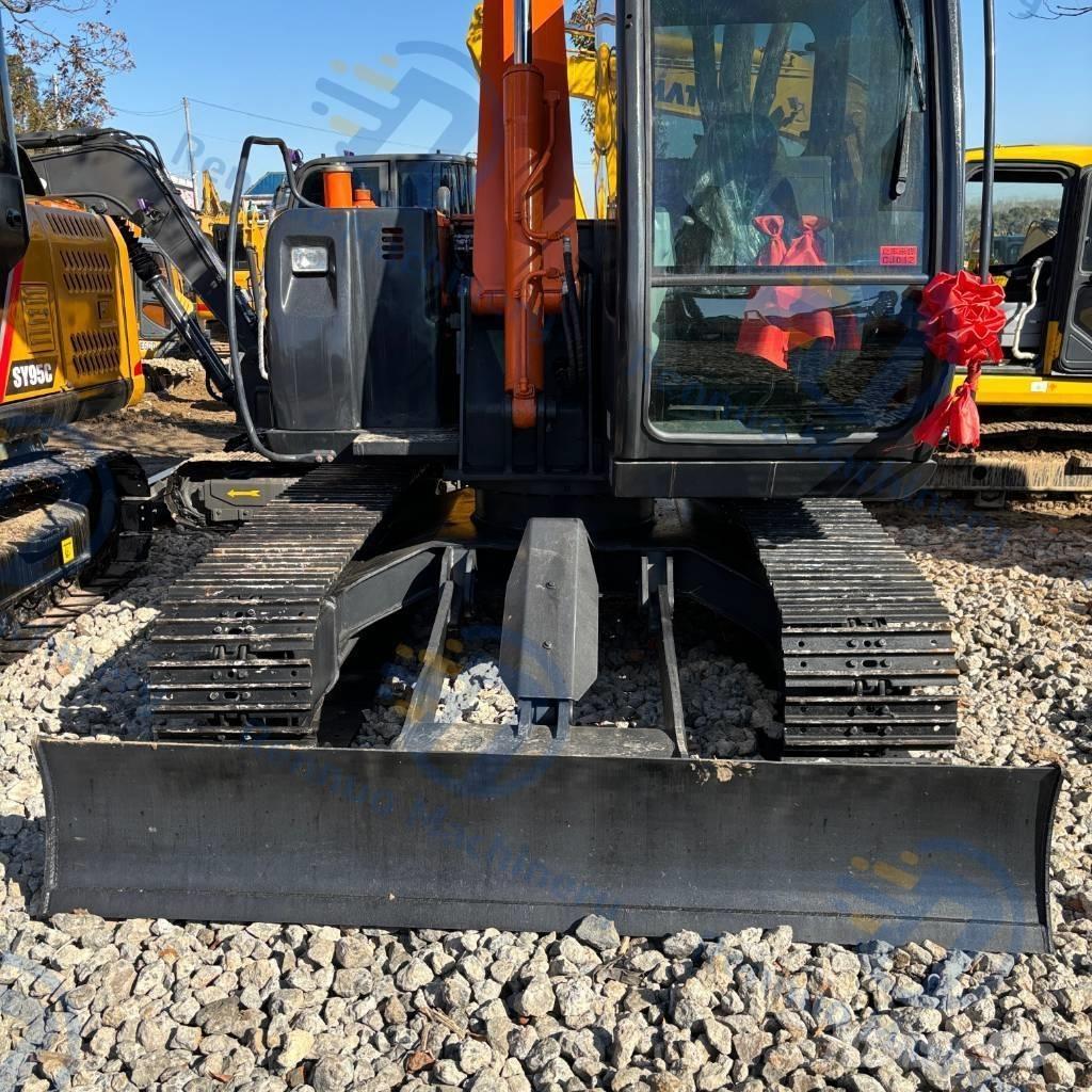 Hitachi ZX70 Mini excavatoare < 7t