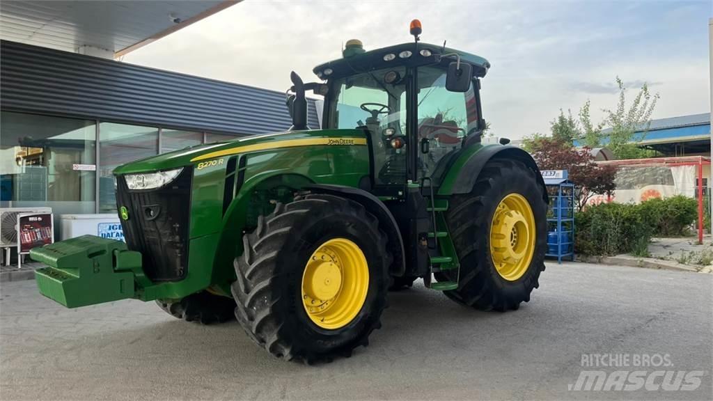 John Deere 8270R Tractoare