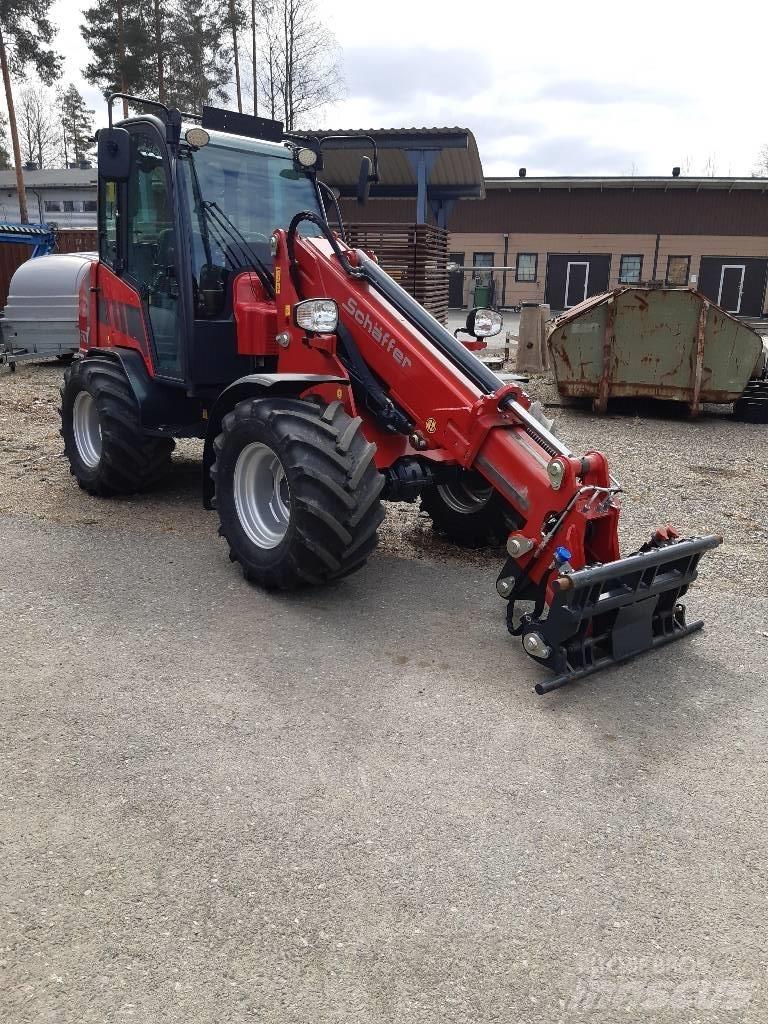 Schäffer 4670 T Incarcatoare multifunctionale