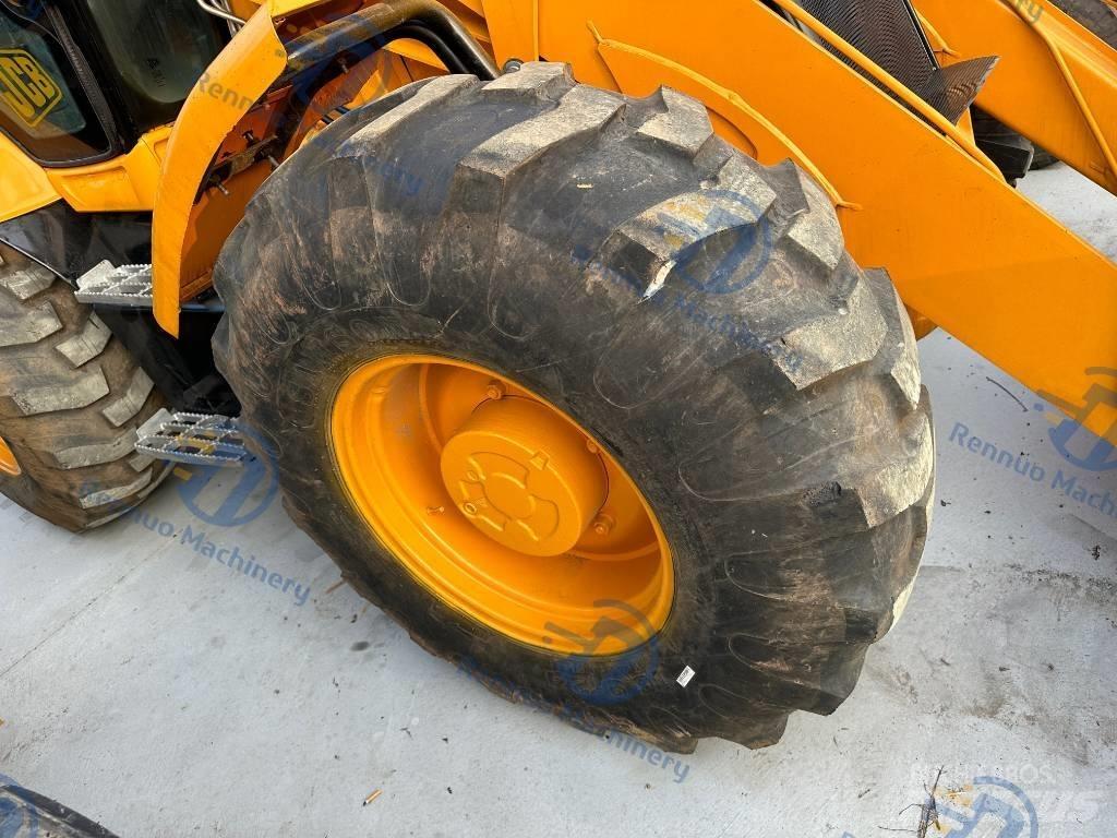JCB 4 CX Buldoexcavatoare