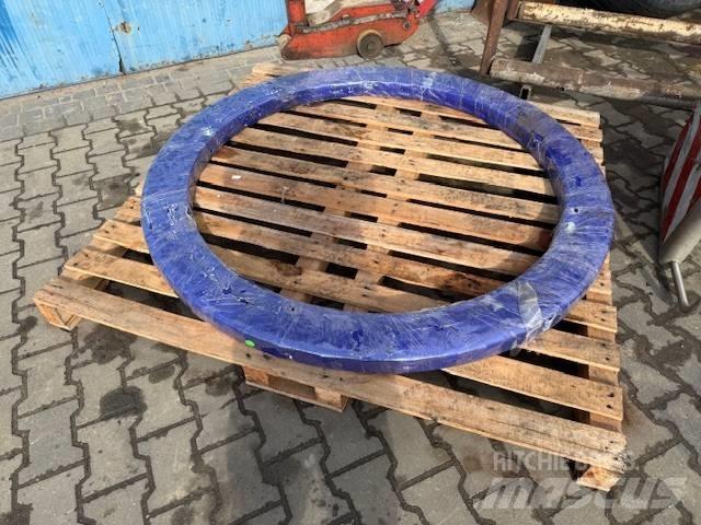 Grove GMK 3050 Macara pentru orice teren