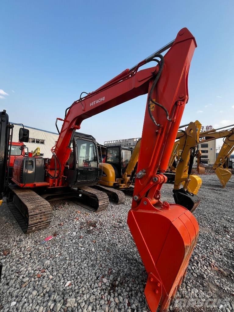 Hitachi ZX 80 Excavatoare pe șenile
