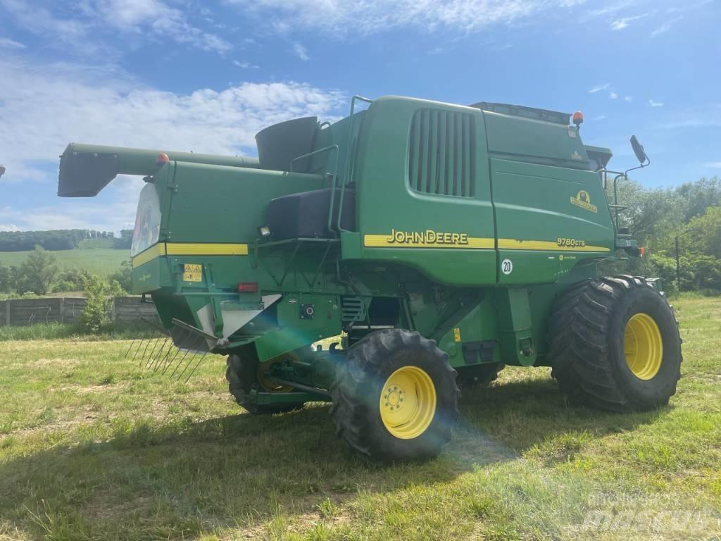 John Deere 9780 CTS Combine de secerat