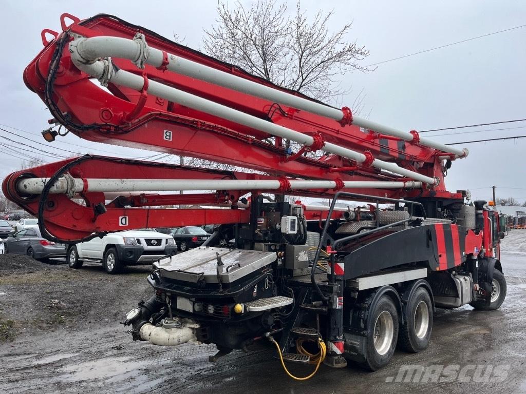 Liebherr 37XXT-Z4 Pompa pentru beton