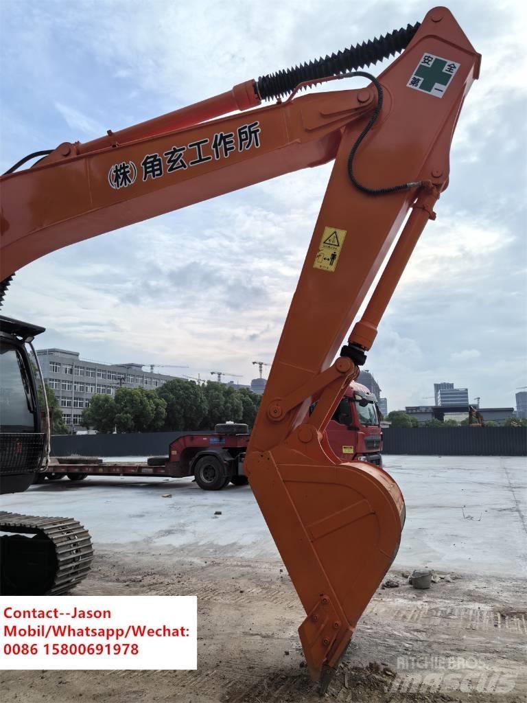 Hitachi ZX 200 Excavatoare pe șenile
