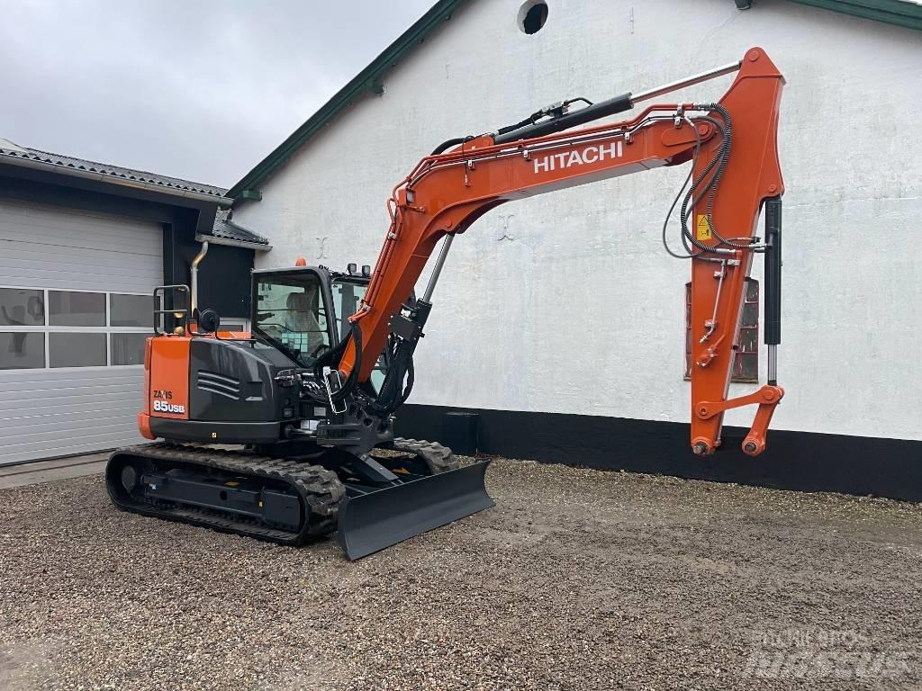 Hitachi ZX 85 Excavatoare 7t - 12t