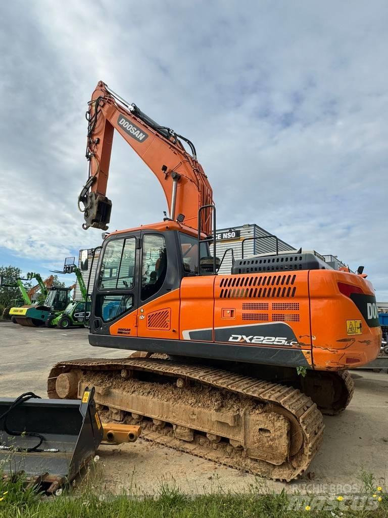 Doosan DX 225 LC-5 Excavatoare pe șenile
