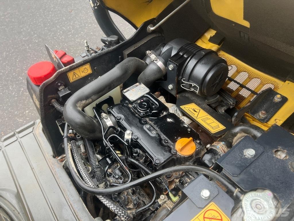 Yanmar Vio 10 Mini excavatoare < 7t