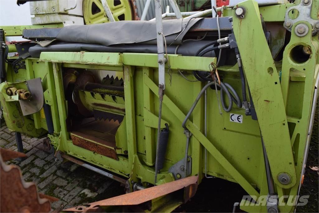 CLAAS RU 600 Alte echipamente pentru nutret