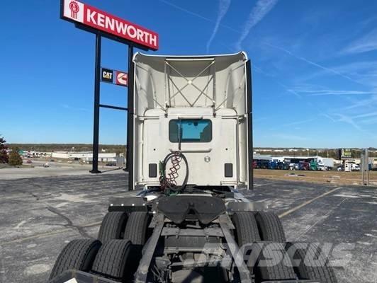 Kenworth T 680 Autotractoare