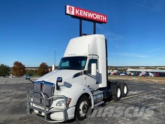 Kenworth T 680 Autotractoare