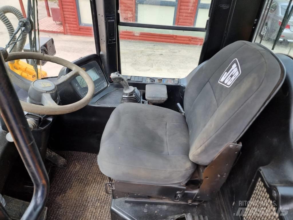 JCB 436 HT Incarcator pe pneuri