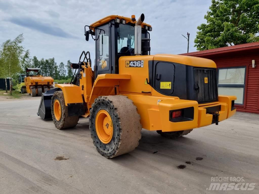 JCB 436 HT Incarcator pe pneuri