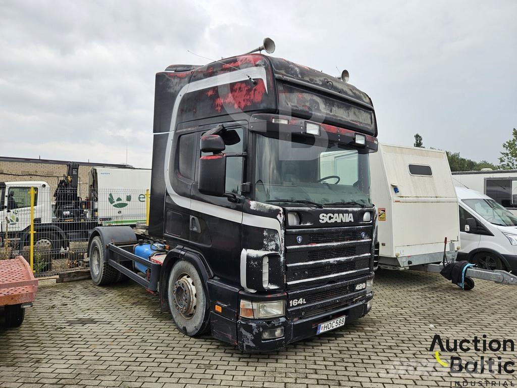 Scania 420 Autotractoare