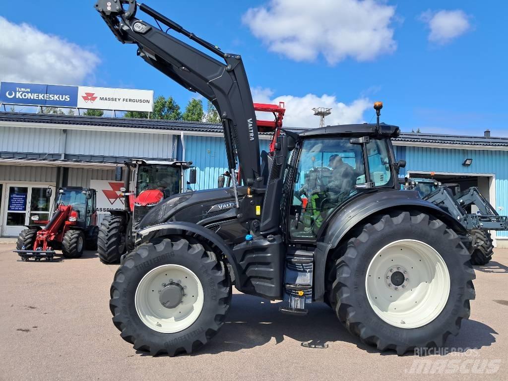 Valtra T 175 Direct Tractoare