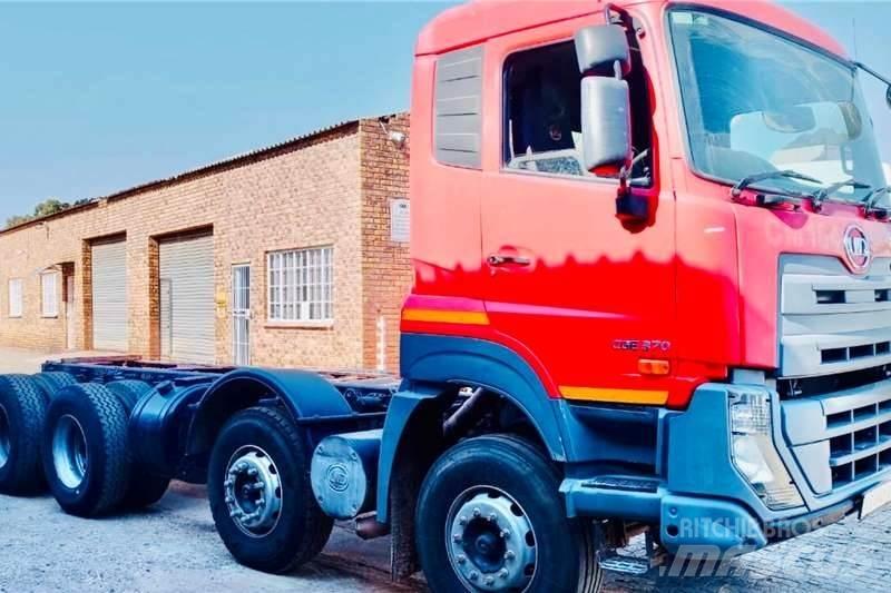 UD CGE 370 8x4 Altele