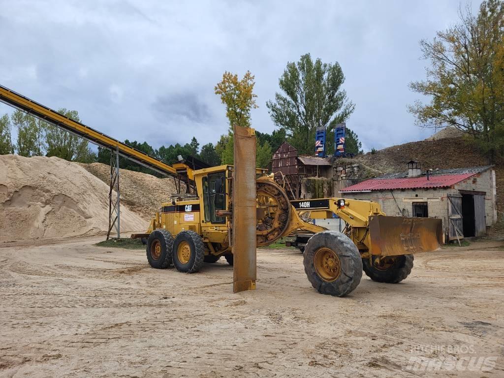 CAT 140 H Gredere