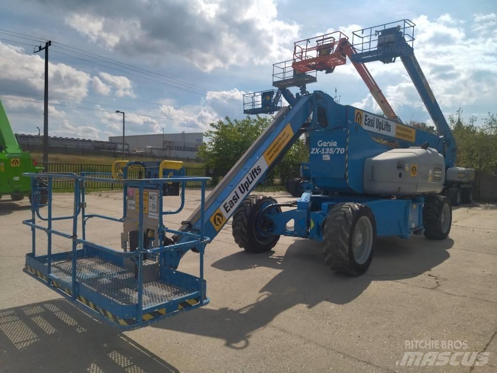 Genie ZX 135/70 Nacele cu brat articulat
