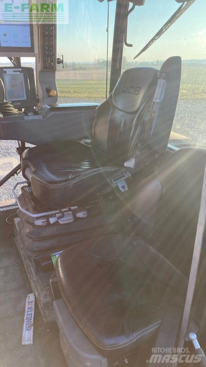 JCB Fastrac 4220 Tractoare