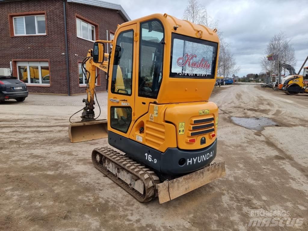 Hyundai R16-9 Mini excavatoare < 7t