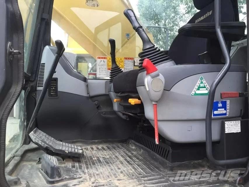 Komatsu pc220-7 Excavatoare pe șenile
