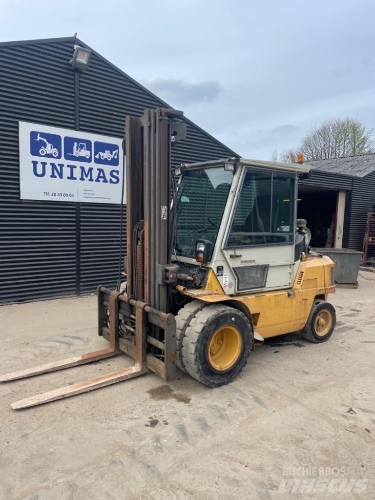 CAT GP 40 Stivuitor GPL