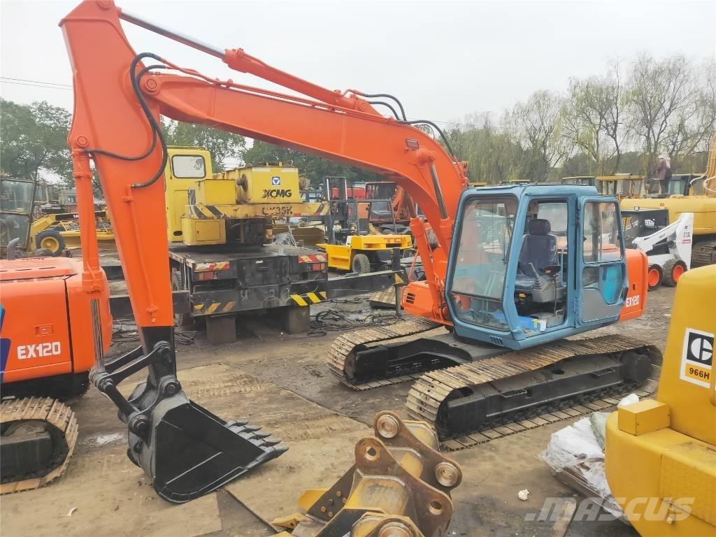 Hitachi EX120 Excavatoare 7t - 12t
