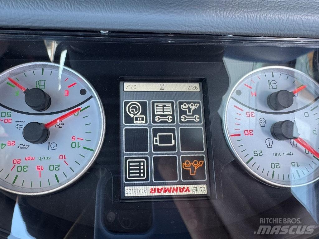 Yanmar V80 (02162) Incarcator pe pneuri