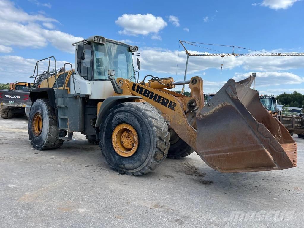 Liebherr L 580 Incarcator pe pneuri