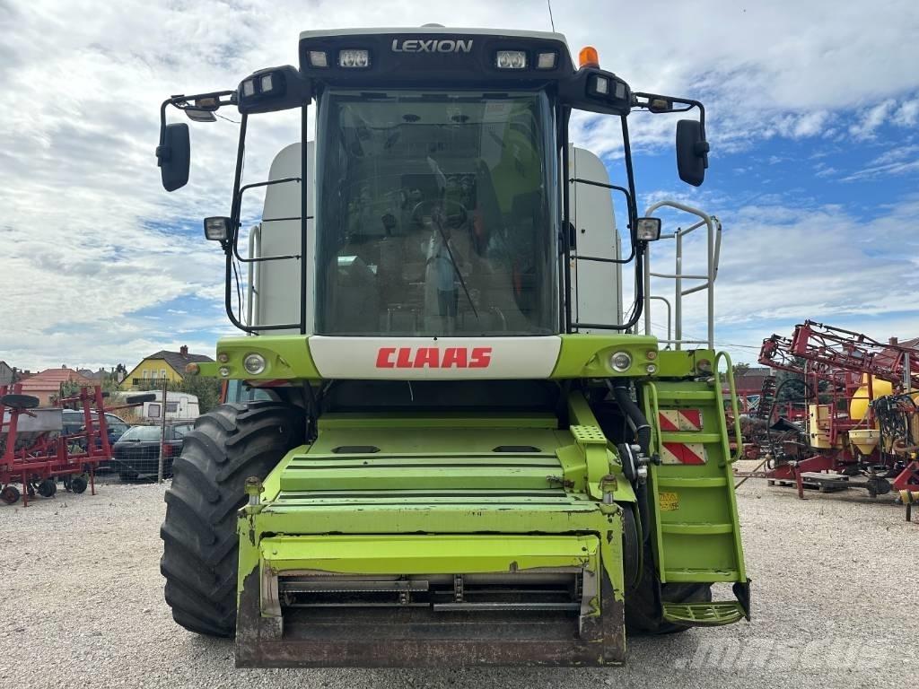 CLAAS Lexion 550 Combine de secerat