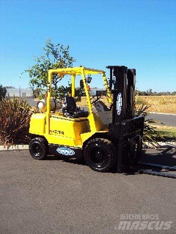 Hyster H 3.00DX Stivuitoare montate pe camioane