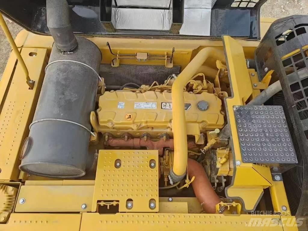 CAT 340 D L Excavatoare pe șenile
