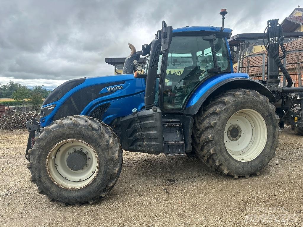 Valtra T 174 E Tractoare