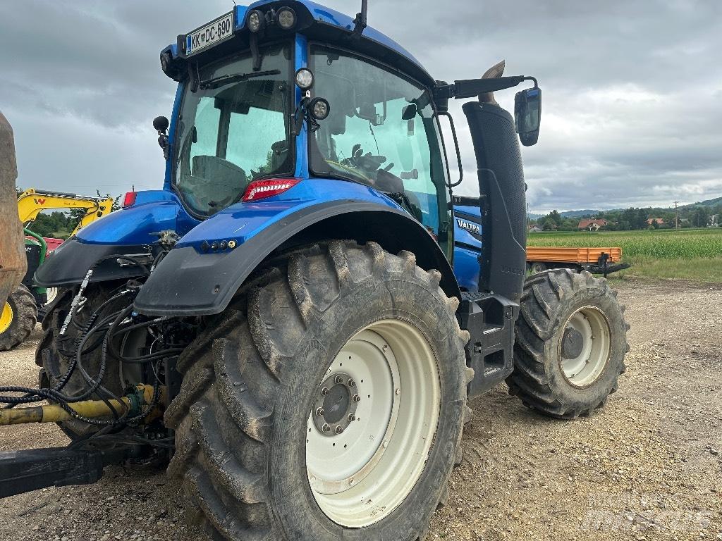Valtra T 174 E Tractoare