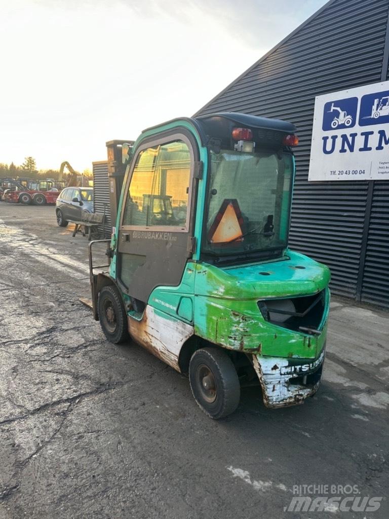 Mitsubishi FD25 Stivuitor diesel