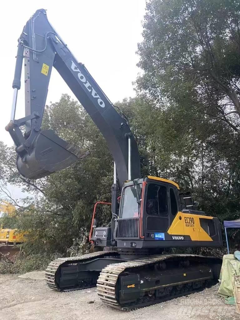 Volvo 290D Excavatoare pe șenile
